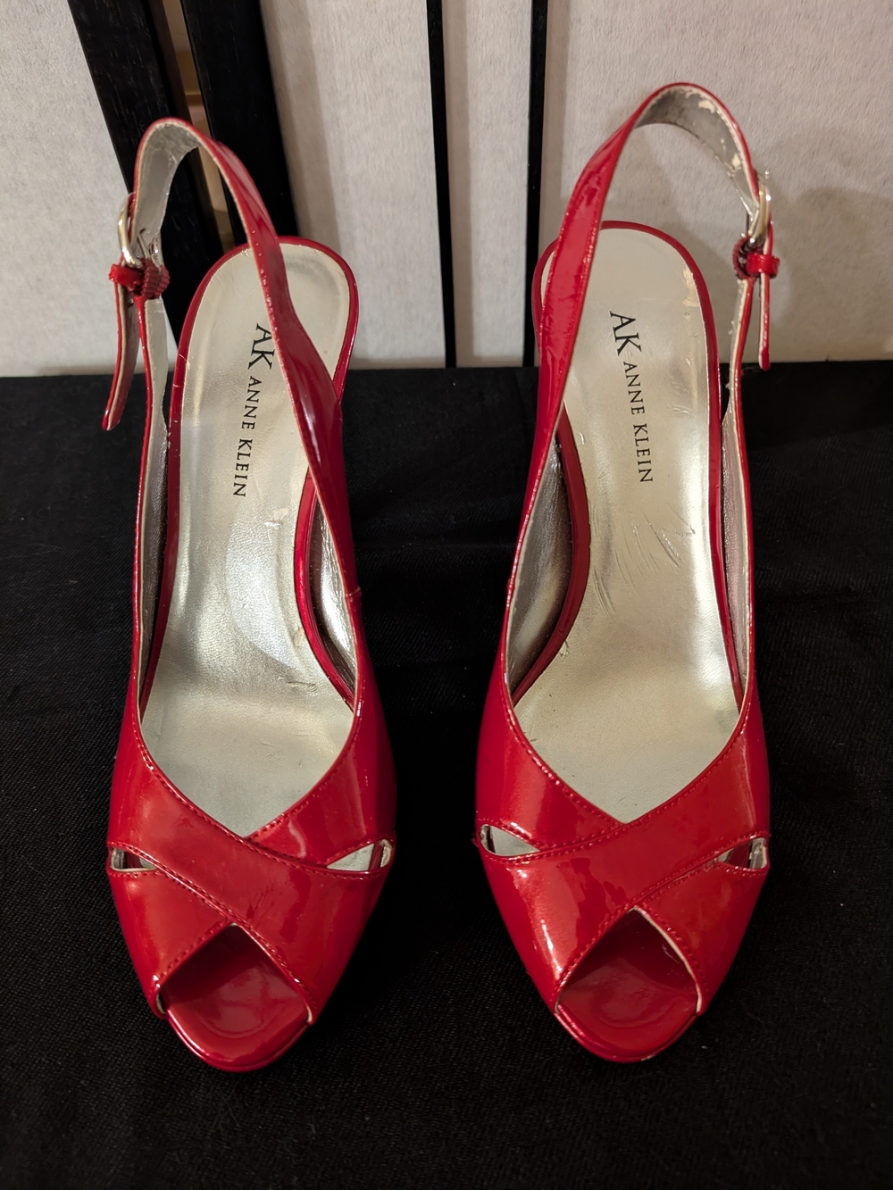 Anne Klein Red Patent Leather Peep Toe Slingback Heels Size 7M ❤️